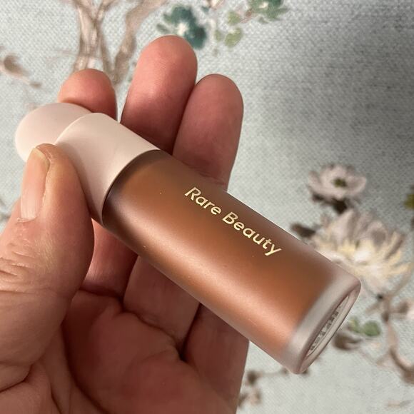 Rare Beauty by Selena Gomez Liquid Touch Brightening Concealer No. 490C 0.25 oz - Picture 3 of 4